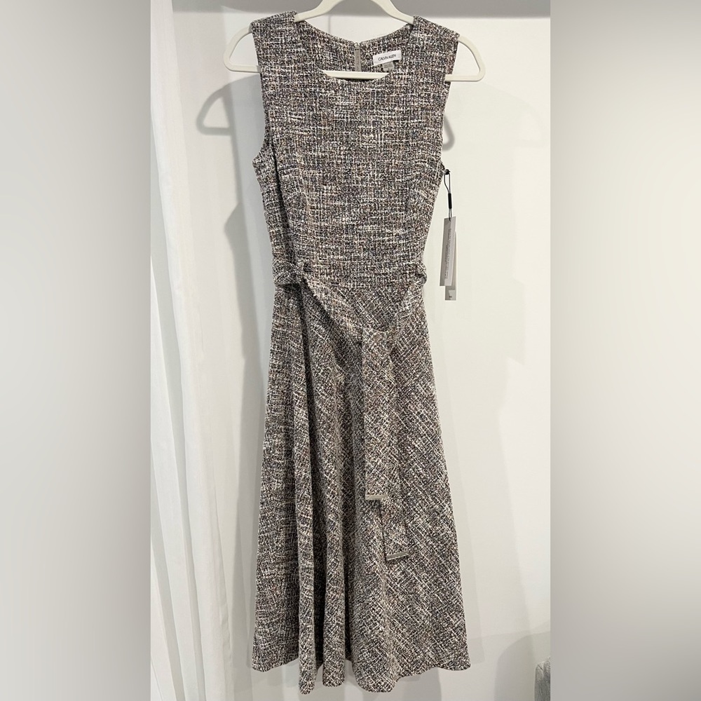 Calvin Klein / Size 8 Dress